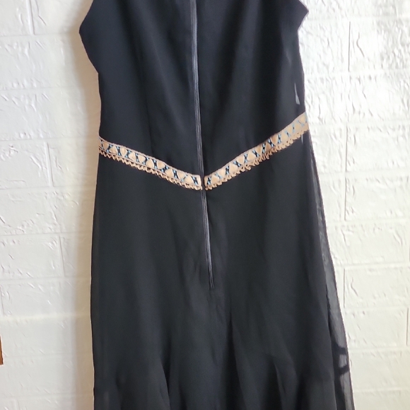 $498 Nanette Lepore Black Chiffon Dress with Cream Embroidery - Picture 9 of 12